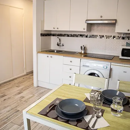 Danico Playa Honda 218 アパート *