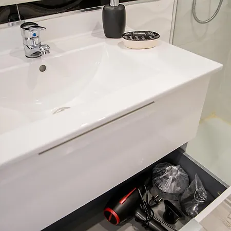 Danico Playa Honda 218 アパート *